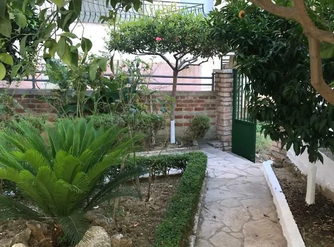 Pandora Apartment Sarande