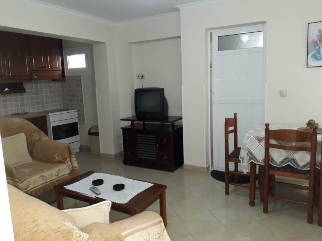 Pandora Apartment *